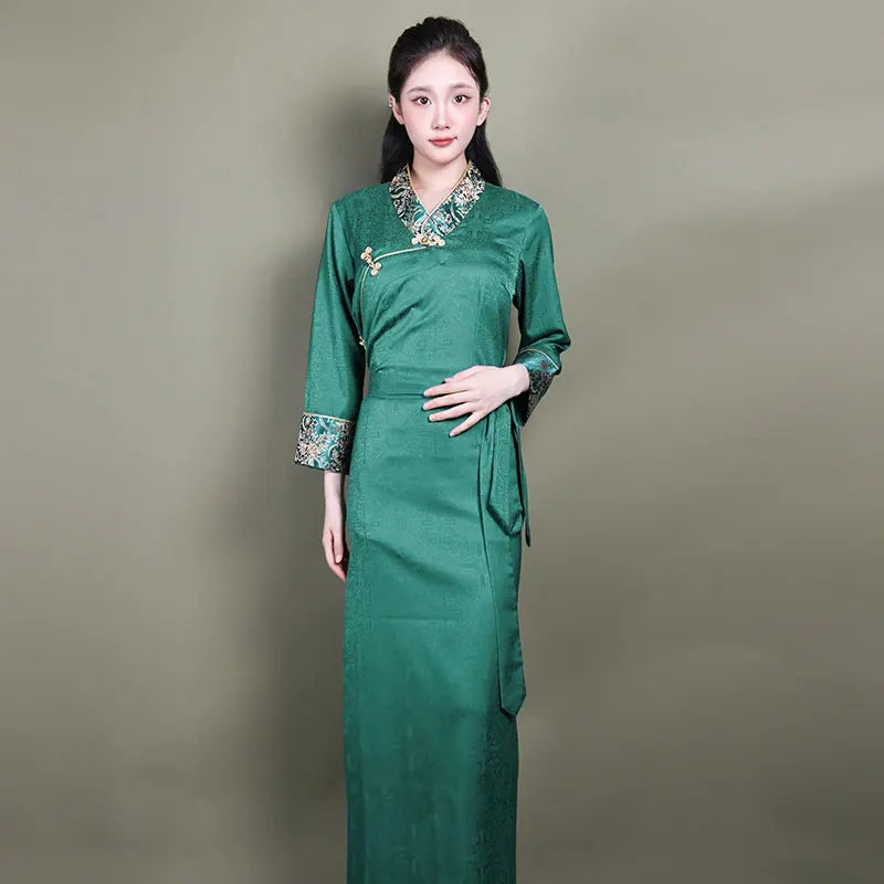 Tibetan women's festival wear